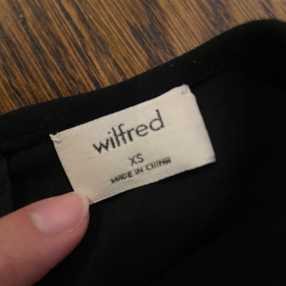 Aritzia black long sleeve blouse, XS - Picture 3 of 6